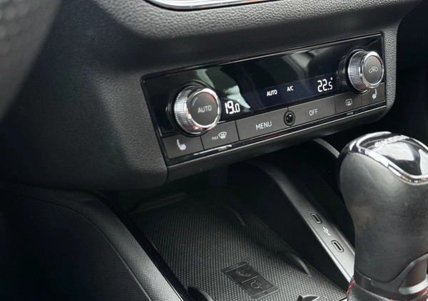 Skoda Kamiq cena 114900 przebieg: 43770, rok produkcji 2020 z Namysłów małe 497